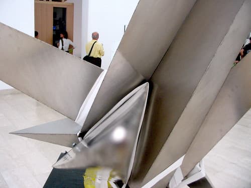 Paper Airplane (Classic Dart)