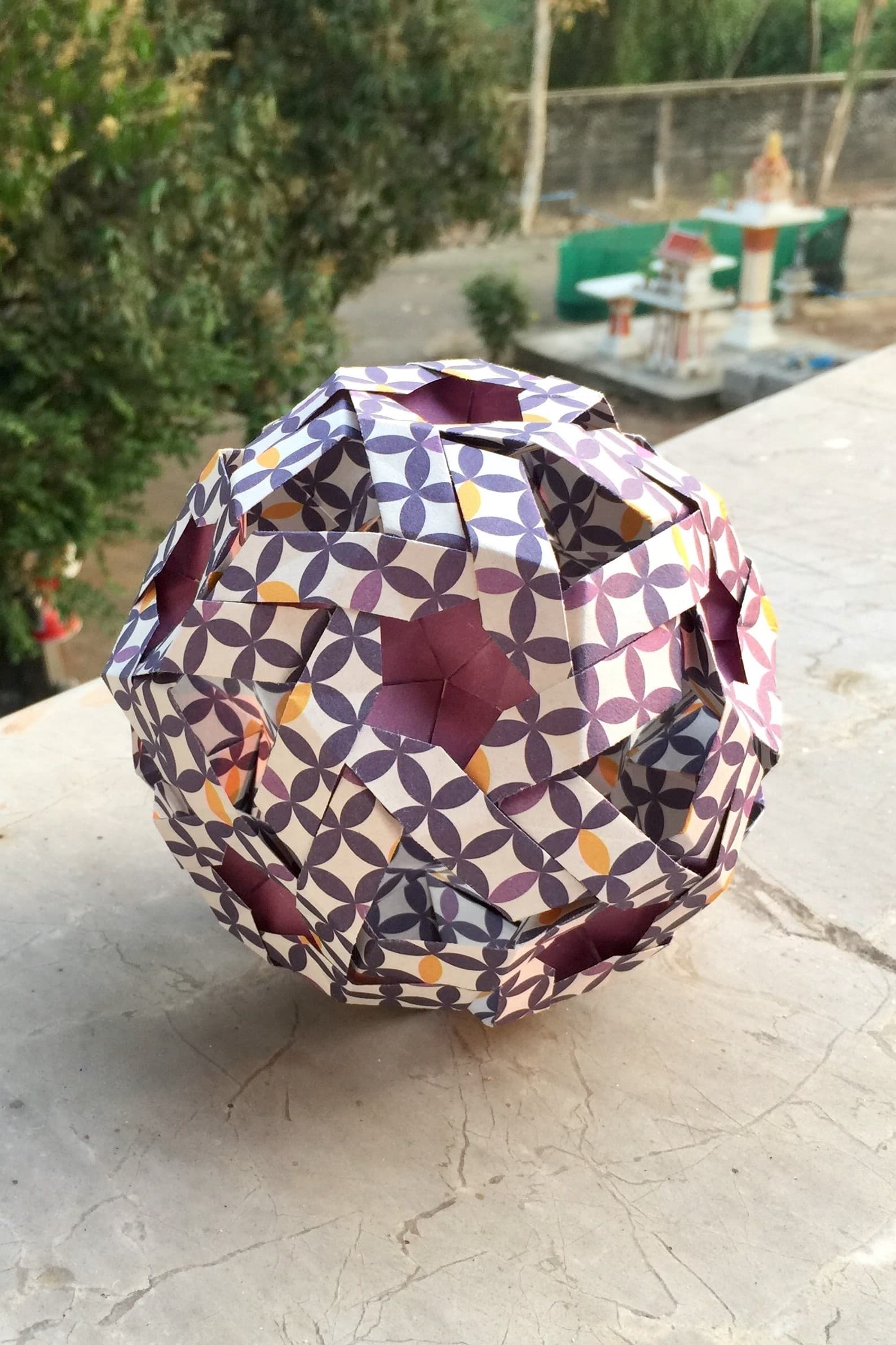 Prune Kusudama