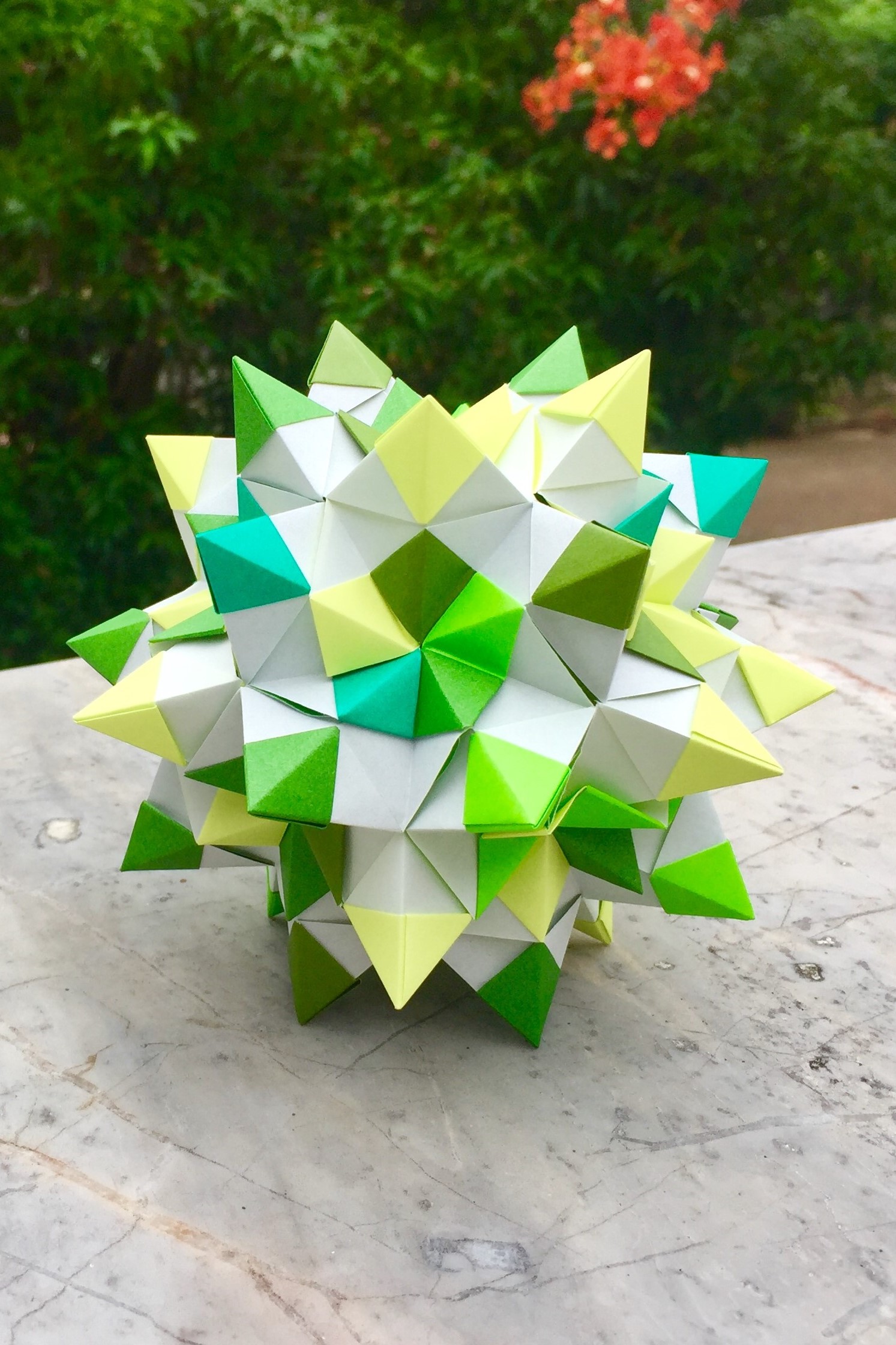 Kryptonite Kusudama