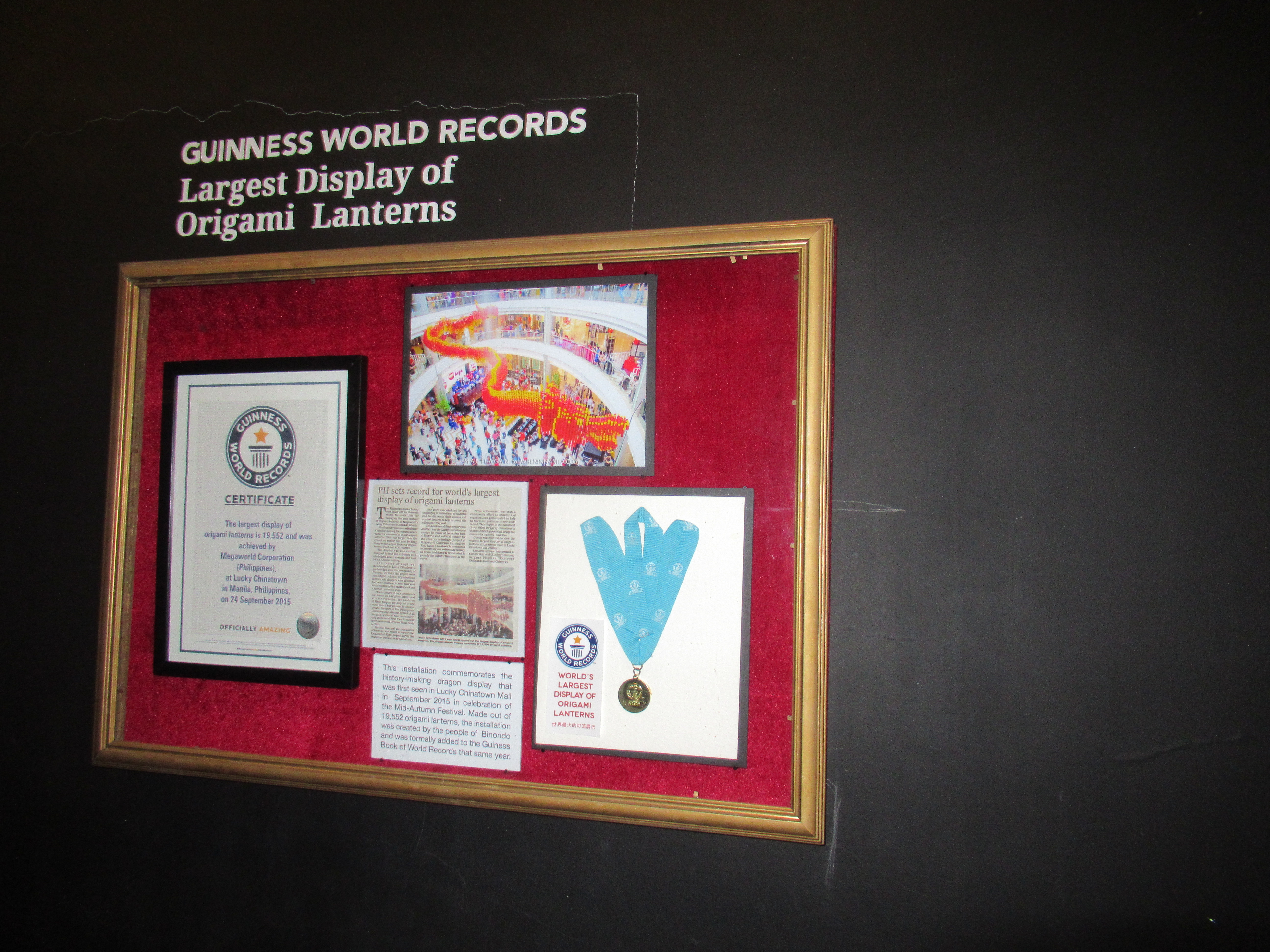 Origami Lantern (Guinness Record Display)