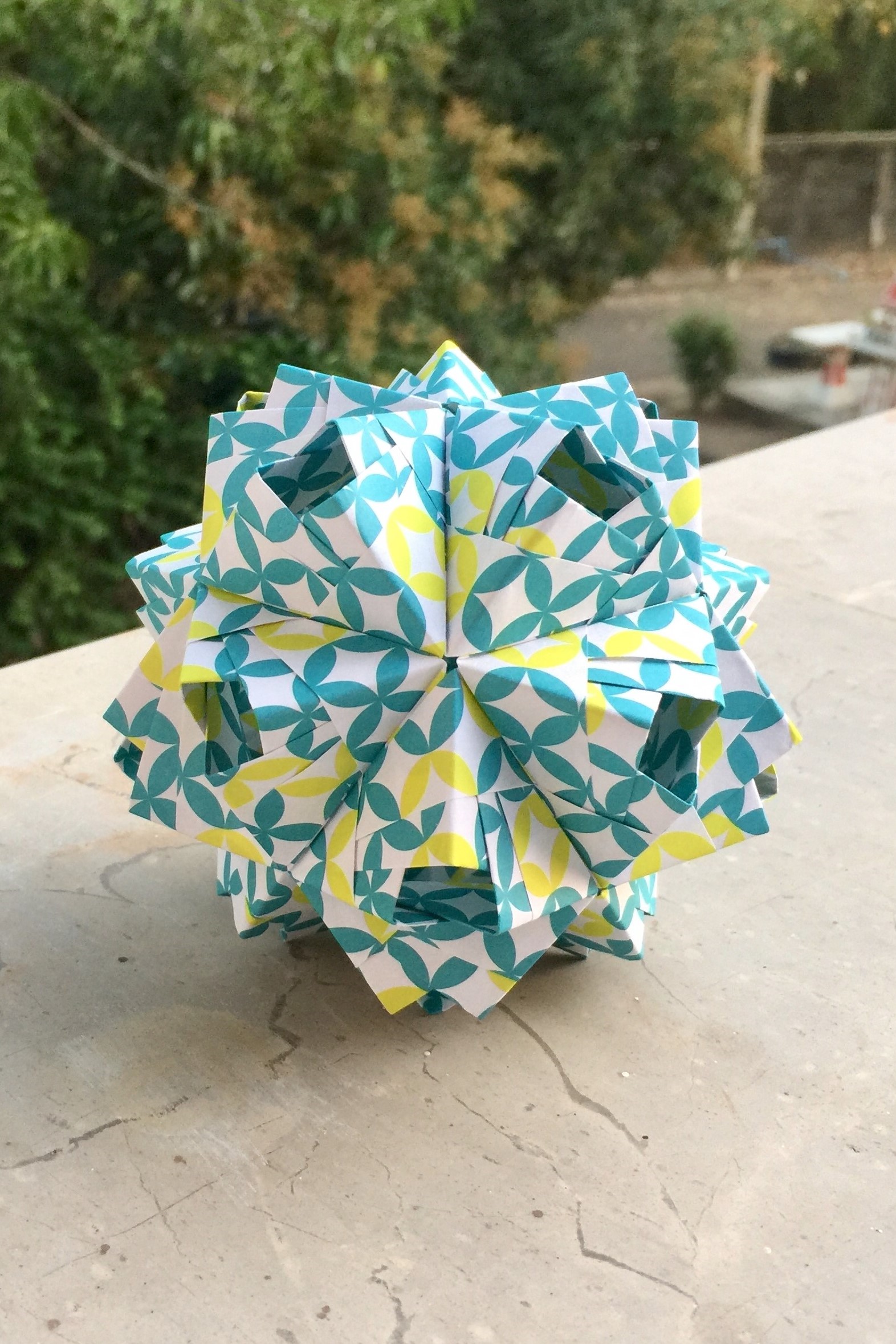 Hollow Sonobe Kusudama