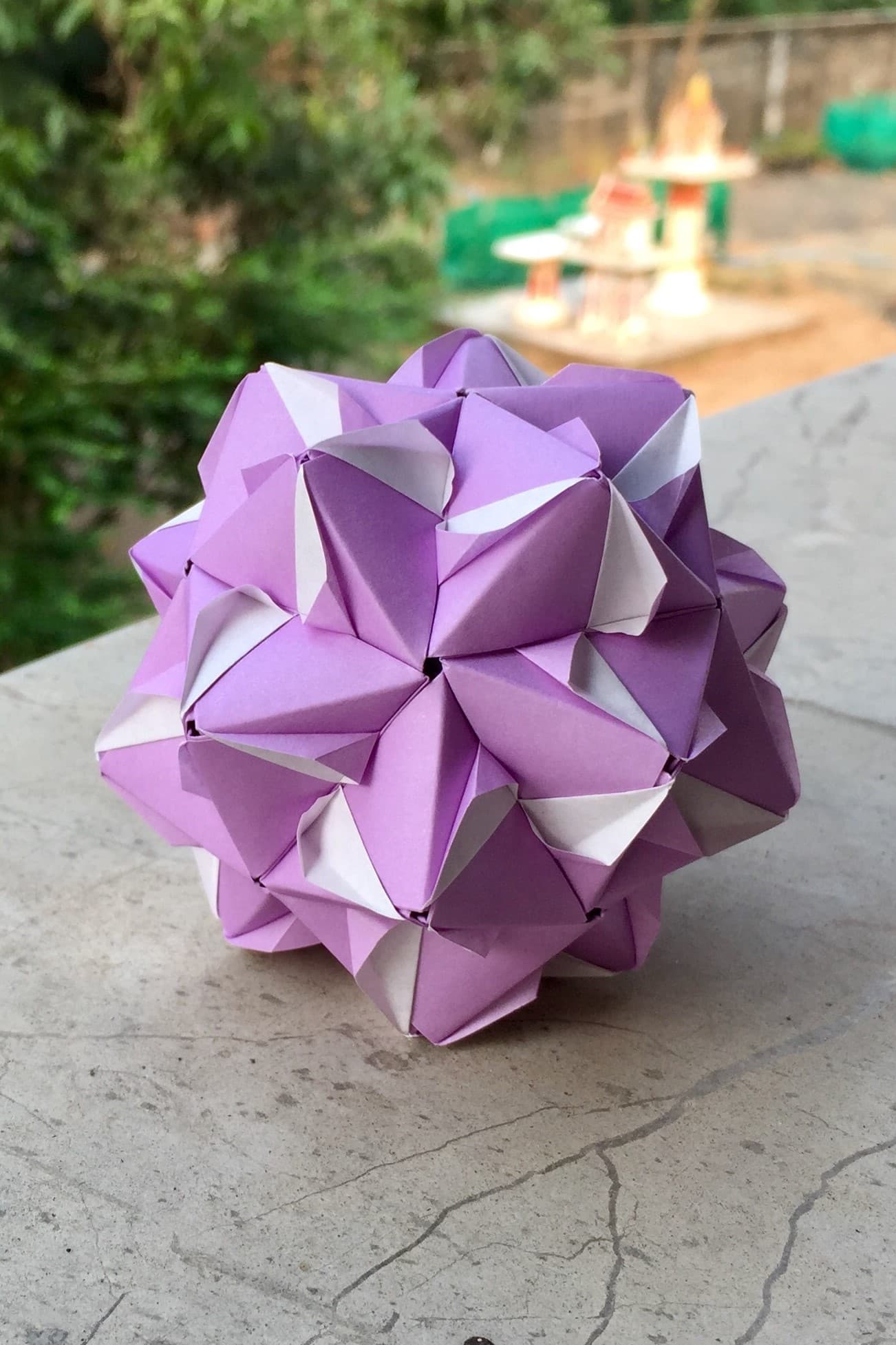 Taro Kusudama