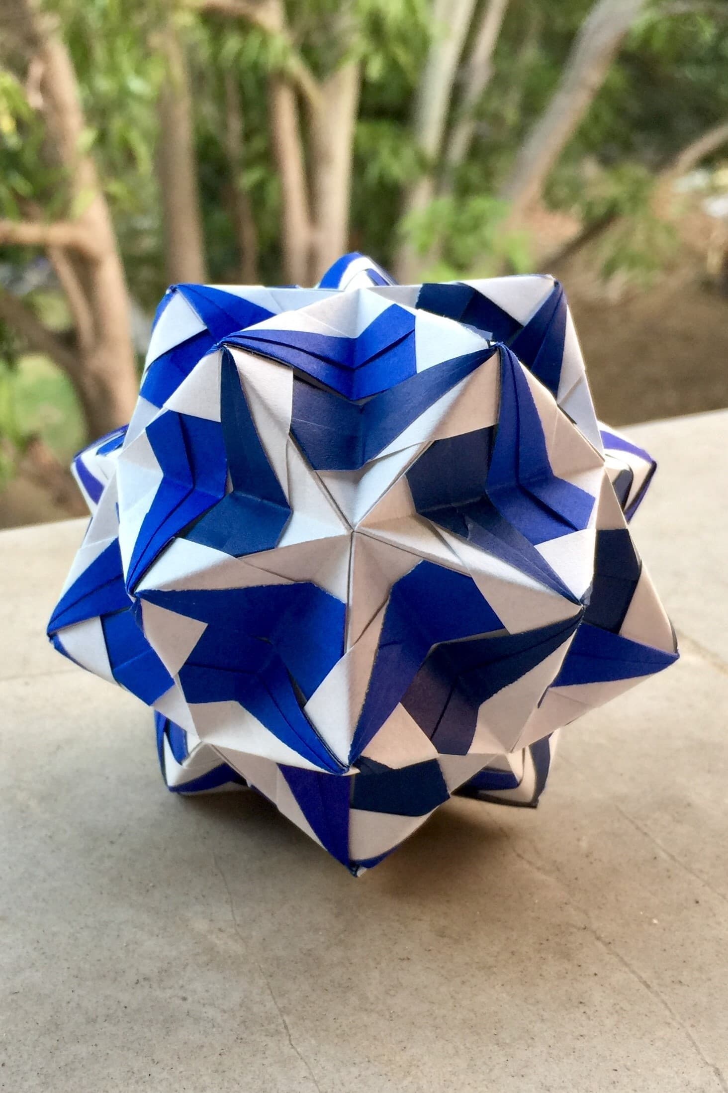 Stream Kusudama (Tomoko Fuse)