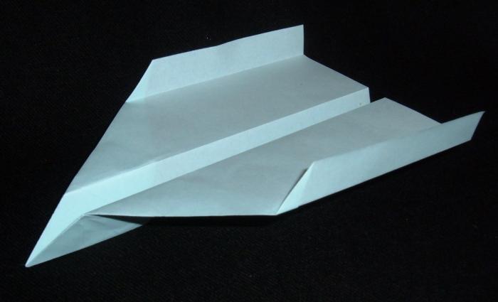 Glybbs Paper Plane