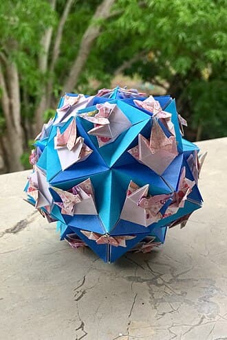 Nok Kusudama with Cranes