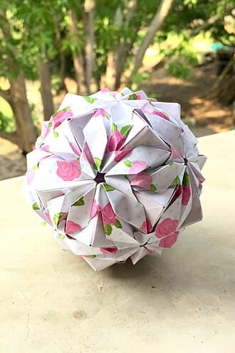 Quenelle Kusudama