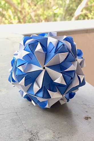 Namfon Kusudama