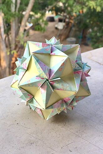 Irina Kusudama