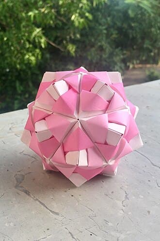 Lamduan Kusudama