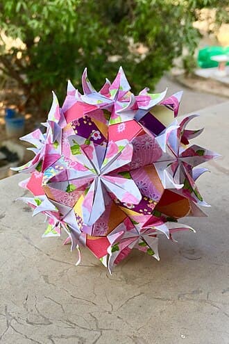 Lily Kusudama