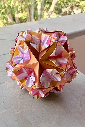 Embrace Kusudama