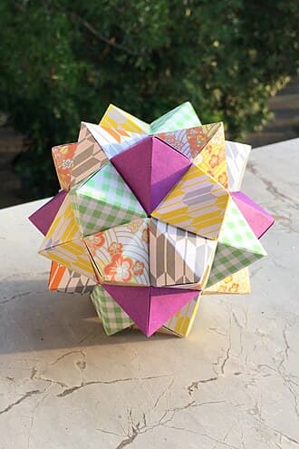 FIO Kusudama