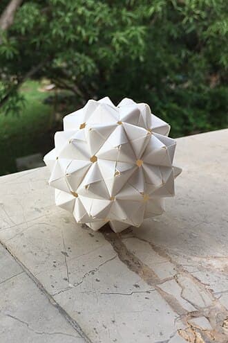 Snow Kusudama
