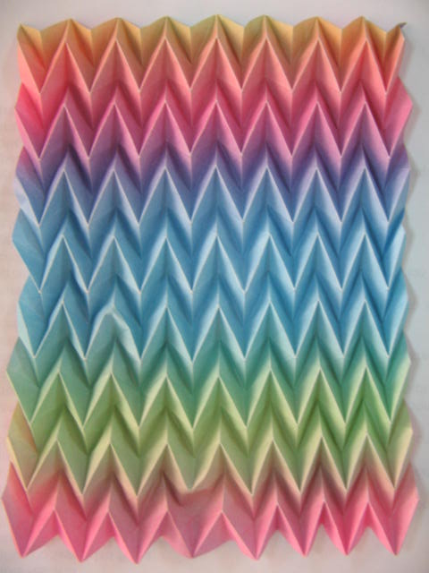 Rainbow Zig-Zag Pleat Pattern