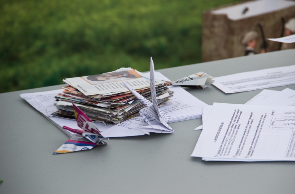 Traditional Crane (Recycled Paper)