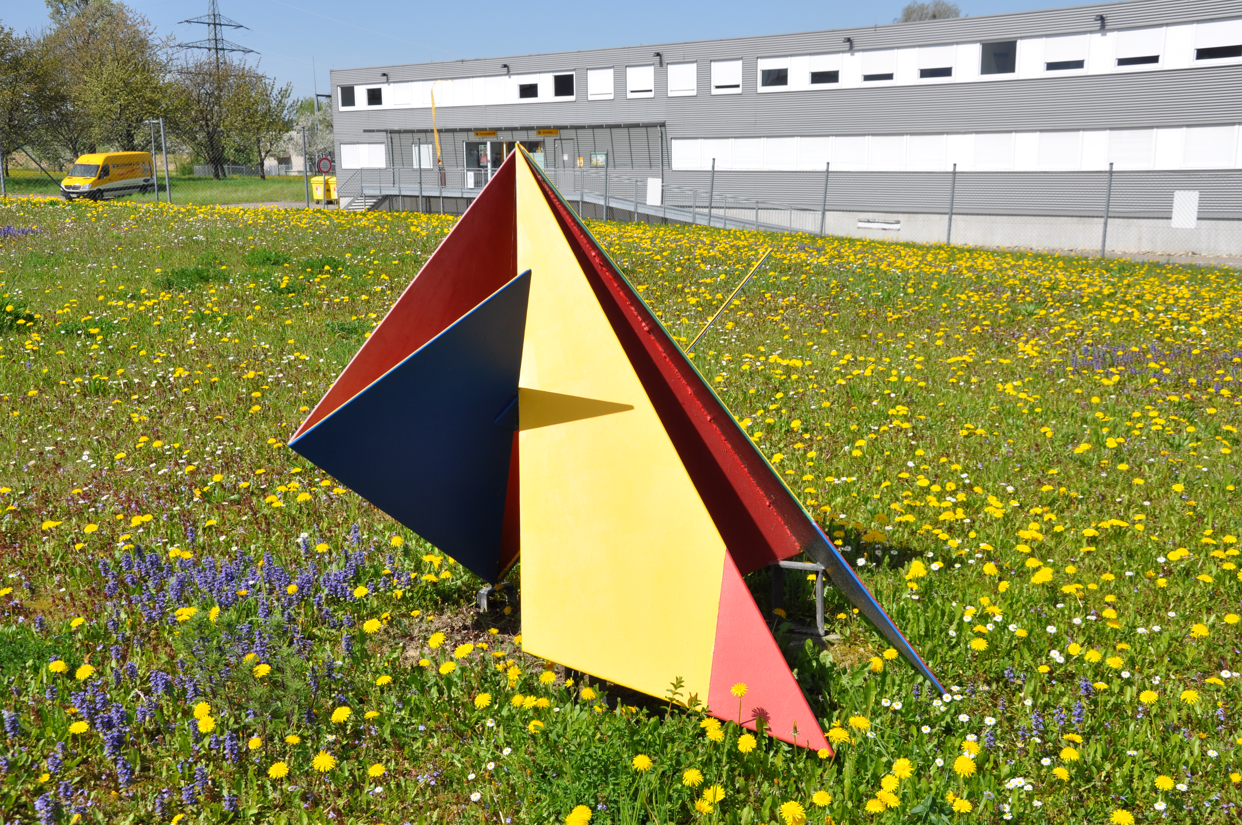 Mirko Siakkou-Flodin Metamofrog Sculpture